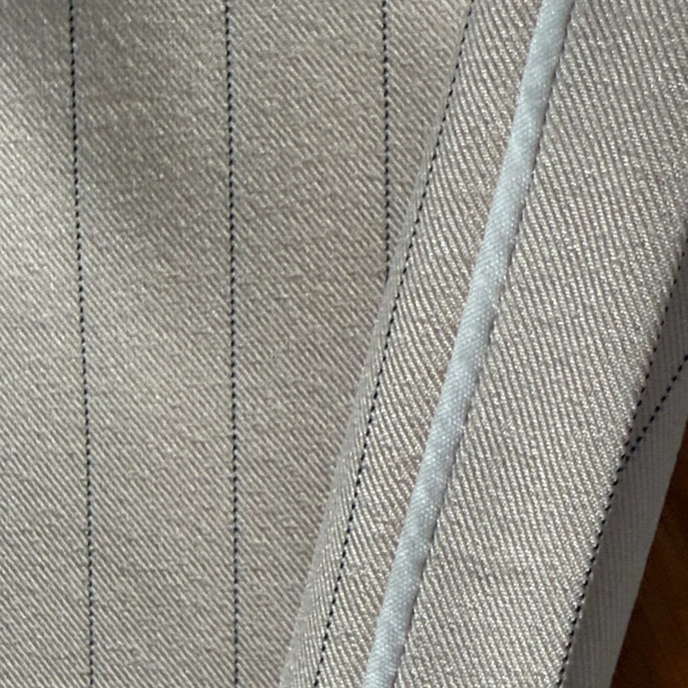 White Pinstripe Wide-Leg Pants - Picture 4 of 7